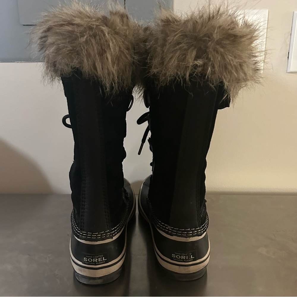 Sorel Joan of Arctic boots - Picture 3 of 4